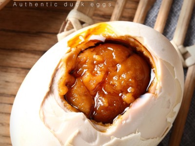 海鸭蛋咸鸭蛋图3